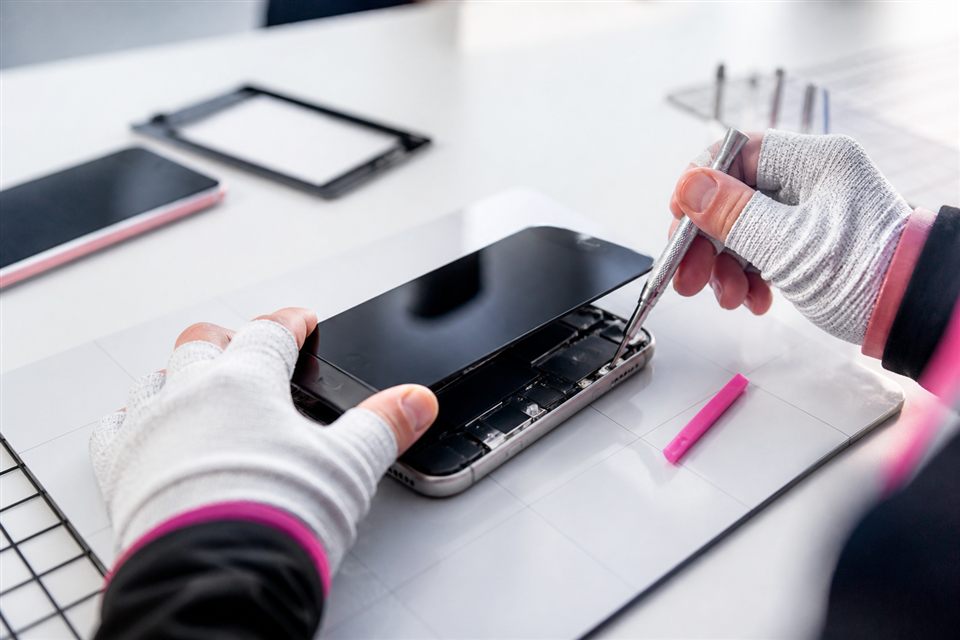 iPhone Fix service
